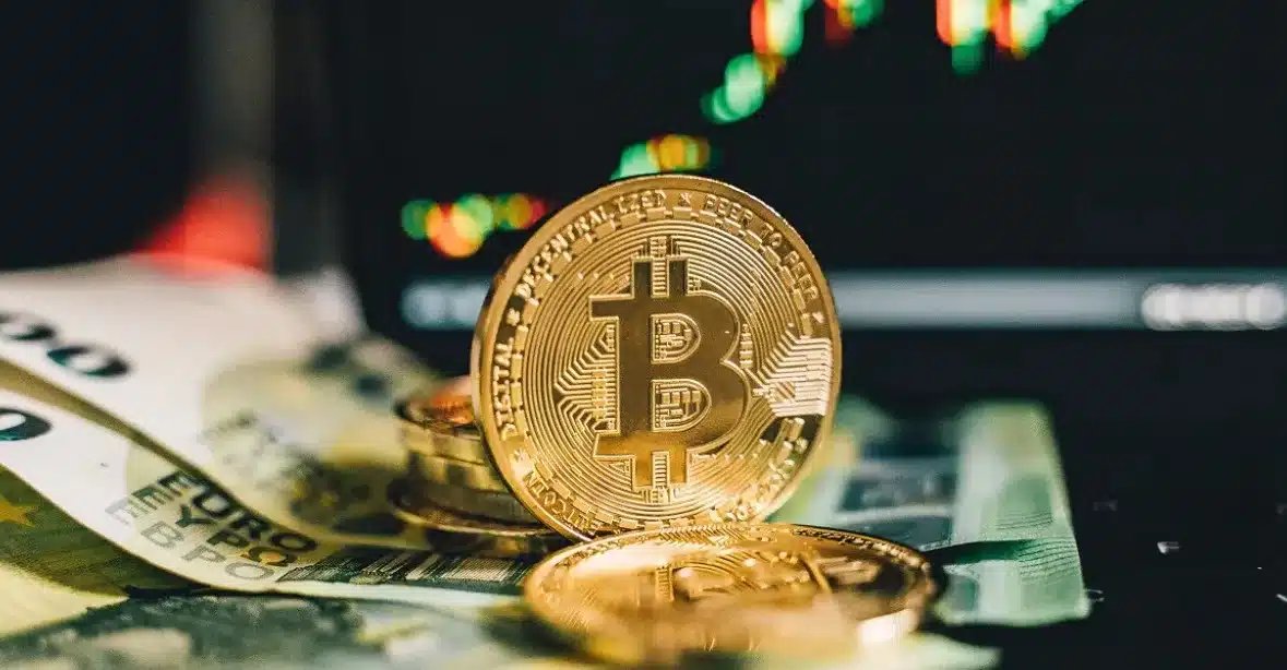 Peter Brandt Predicts Bitcoin Won’t Hit $200,000 Until 2029 – Here’s Why!