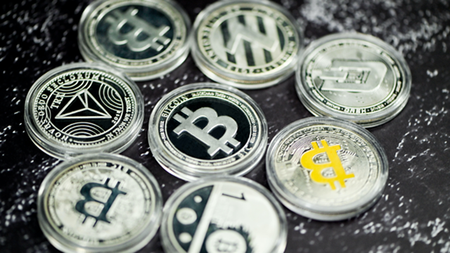 Crypto Market Mirrors Post-2000 Dot-Com Dynamics, Says Visser