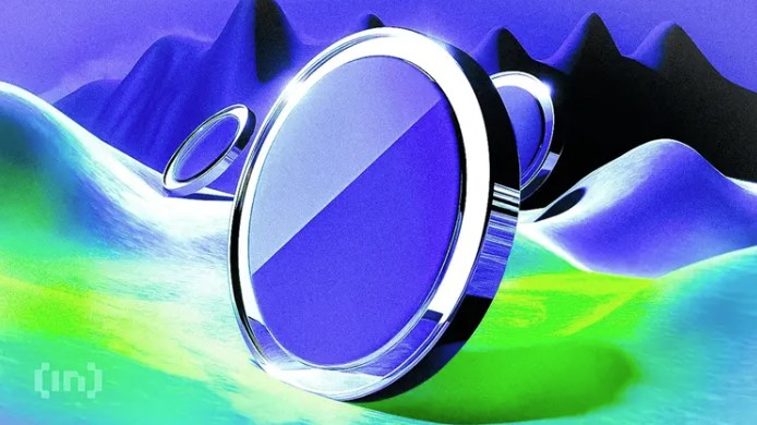 Record Realized Losses Push Large-cap Altcoins Out of Favor