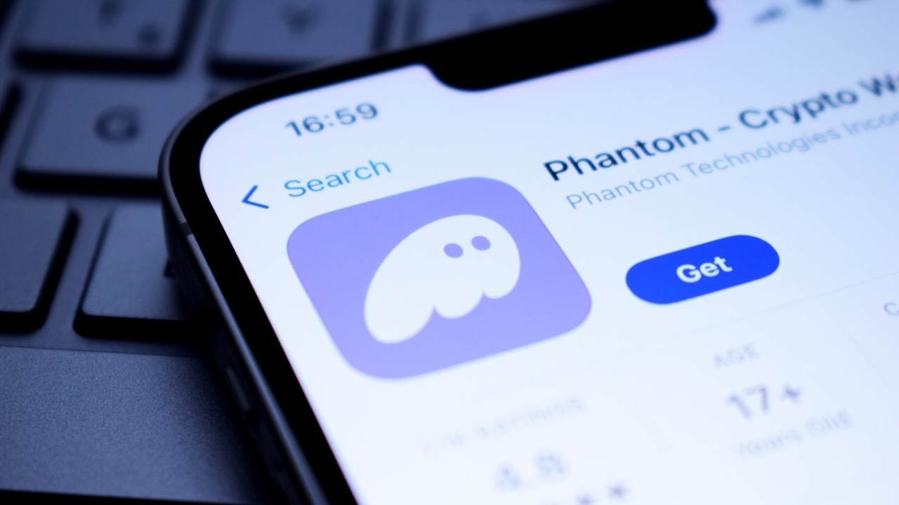 CFTC Clears Phantom to Connect Users to Regulated Derivatives Markets