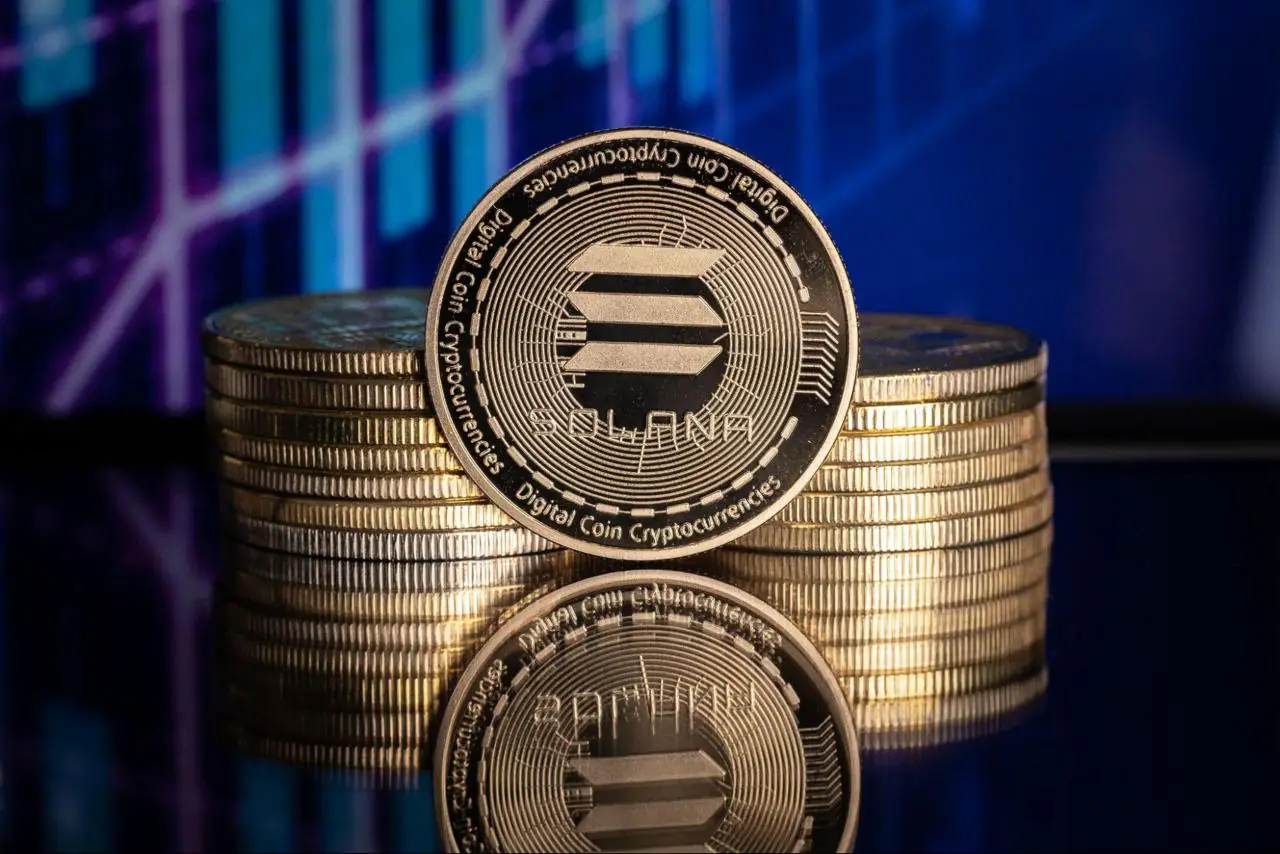 Solana ($SOL) Price Prediction: Can SOL Hit $400 Before Digitap ($TAP) Overtakes It in Payments with a $14 Price Target?