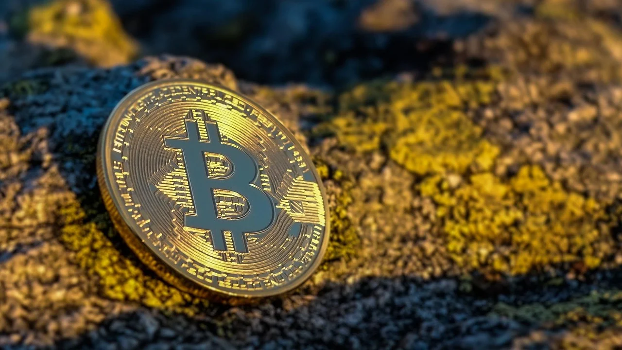 New Bitcoin ATH predicted for January 2026, amidst a new financial system rise