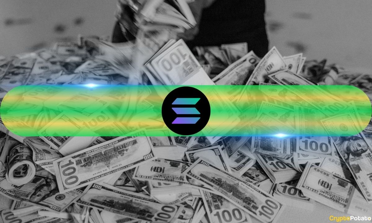 Crypto Funds Bleed $1.17B After October Liquidity Shock – Except SOL, XRP