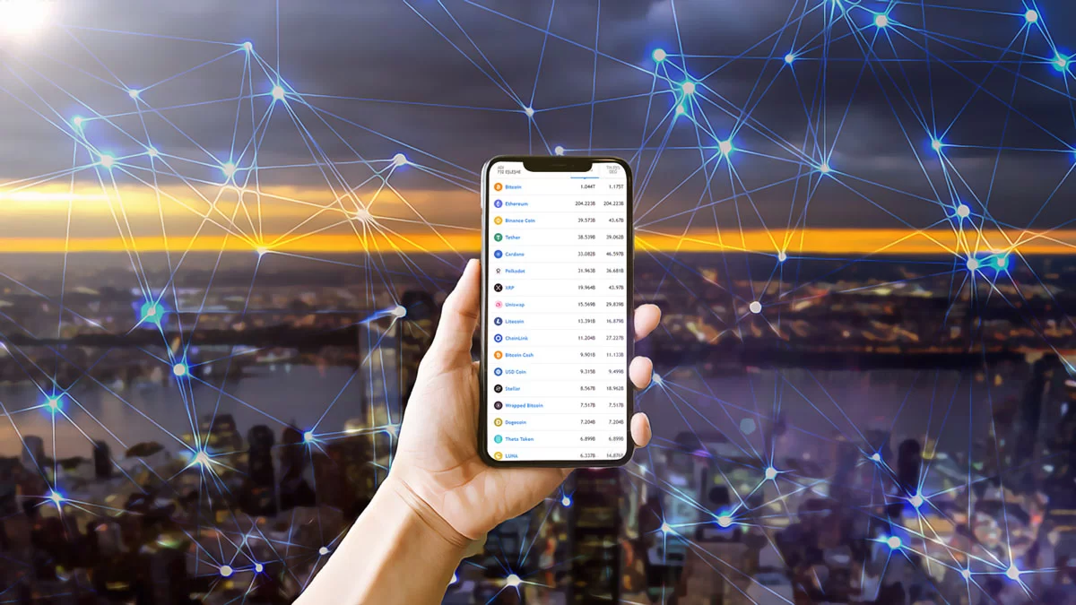 Bold Moves in Crypto: Strategies in Uncertain Times