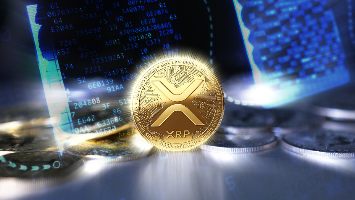 XRP Dips Below Key Threshold as Major Transfer Intensifies Selling Pressure