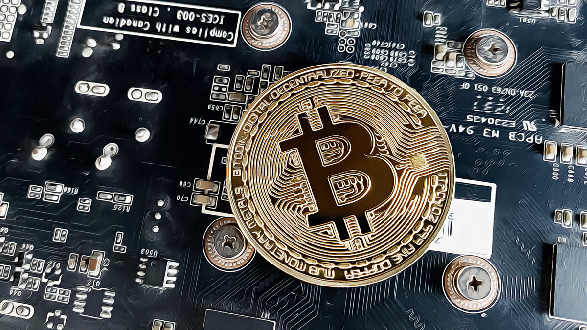 Investors Eye Bitcoin’s Potential Price Drop Amid Market Turbulence