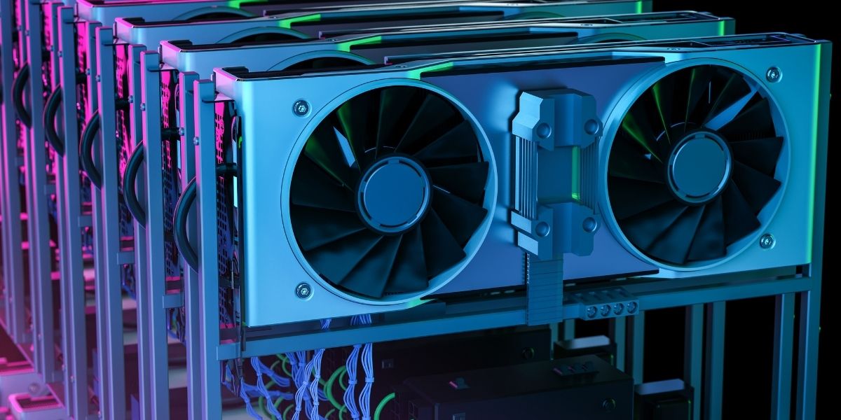 Investors Miss Hut 8’s Long-Term Potential Amid Hyperscaler Deal Silence