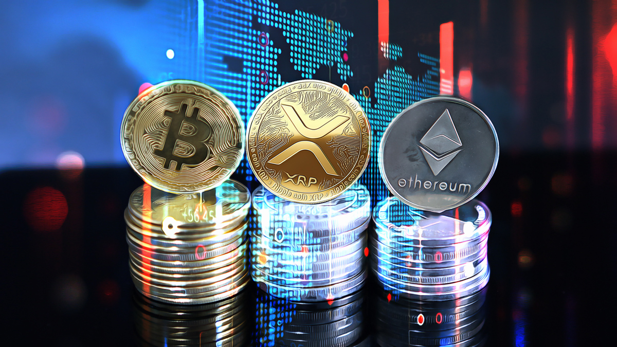 Bitcoin Strategies: Experts Weigh In on Market Movements