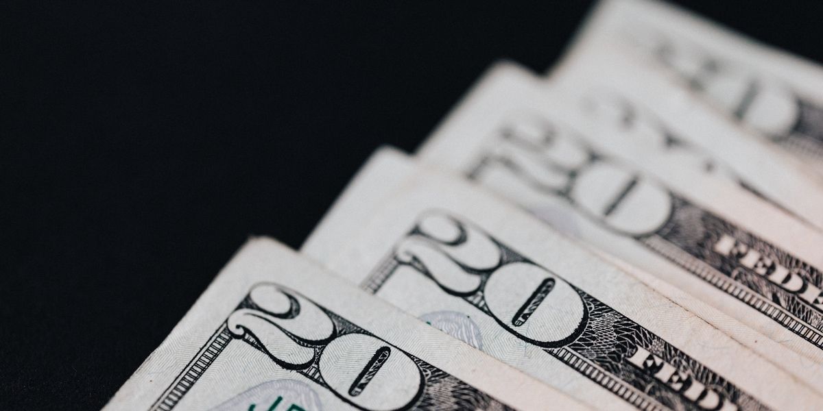 Prospective Fed Chair Faces Scrutiny Over Strong Crypto Ties