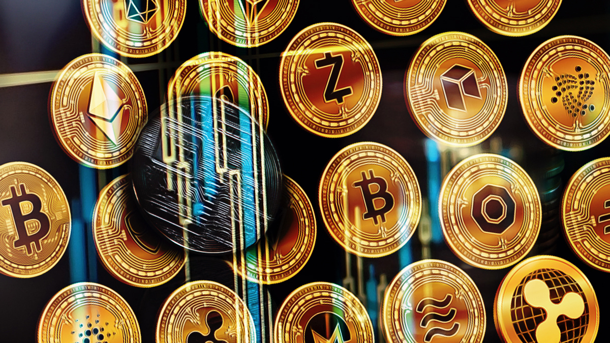 Bitcoin Holds Steady as Altcoin Giants Brace for Price Fluctuations