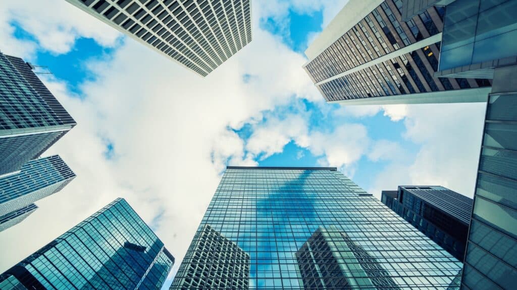 HK Plans 2028 Crypto Tax Data Exchange Under OECD CARF Rules