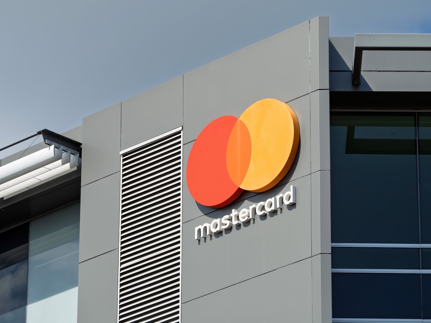 Mastercard Profit Beats Expectations as CEO Champions AI, Stablecoins