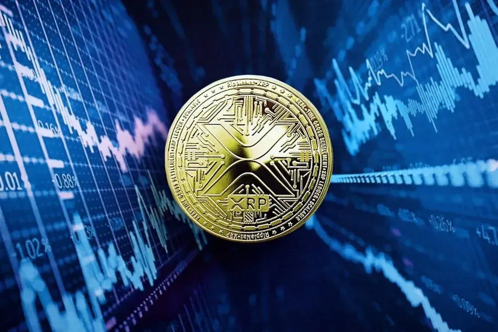 XRP Prints First Green Candle on the 3-Month Chart — Is a Bull Flag Breakout Brewing?