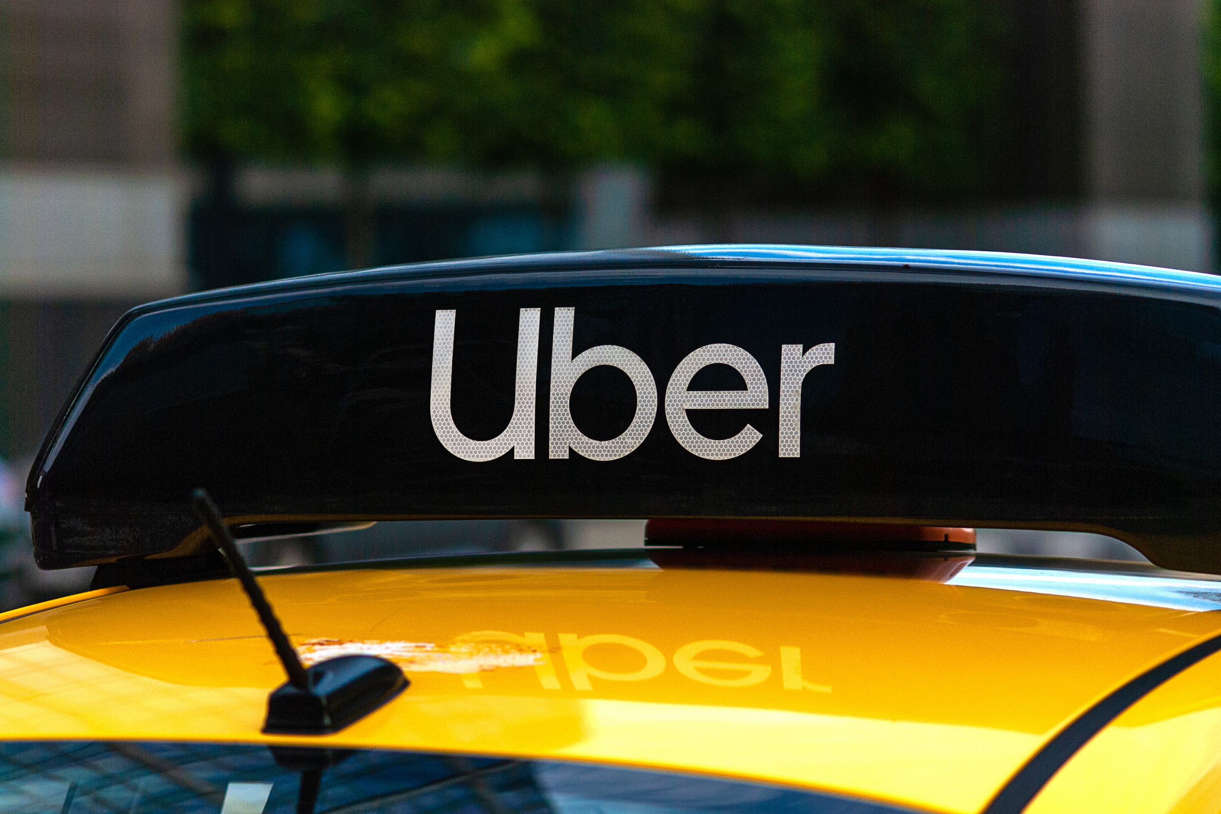 Uber Surpasses Q3 Estimates With $13.5B Revenue and $3.11 EPS
