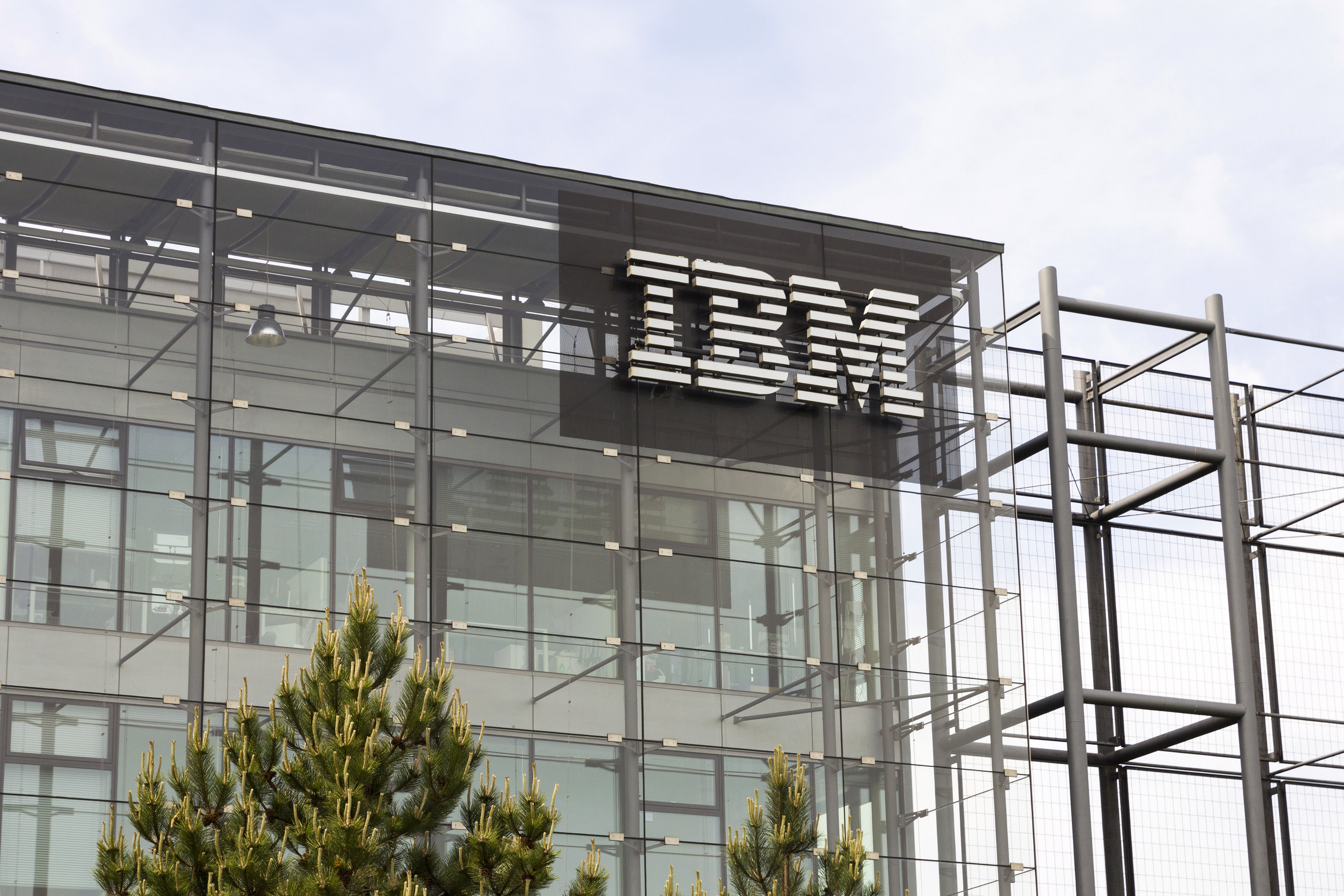 IBM Rises After Showcasing Next-Gen Quantum Chip to Developers