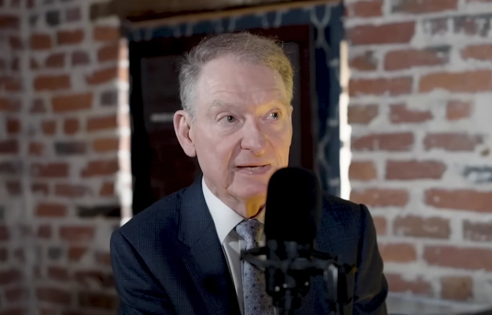 SEC Chair: US Needs Clear Crypto Rules