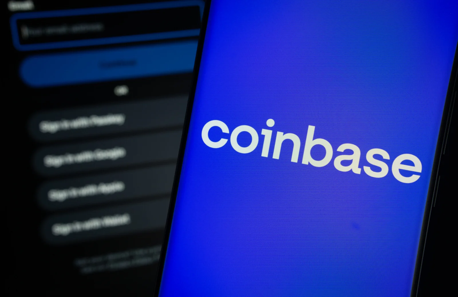 Coinbase Rejects Latest Senate Compromise on Stablecoin Yields