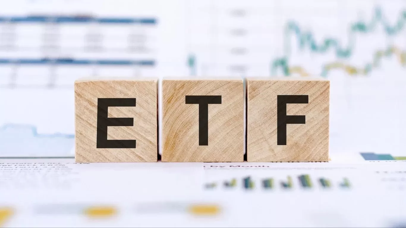 BREAKING: Altcoin ETF News Continues to Pour In – Situation Almost Finalized for Two Altcoins